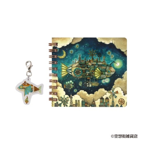 #日本出版販売(国内販売のみ） ノート チャーム付ミニノート  空想街雑貨店 IP909157