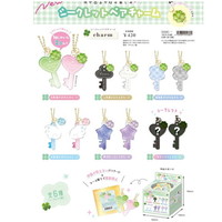 #クーリア  クローバーSTシークレットペアチャーム  1BOX 04480